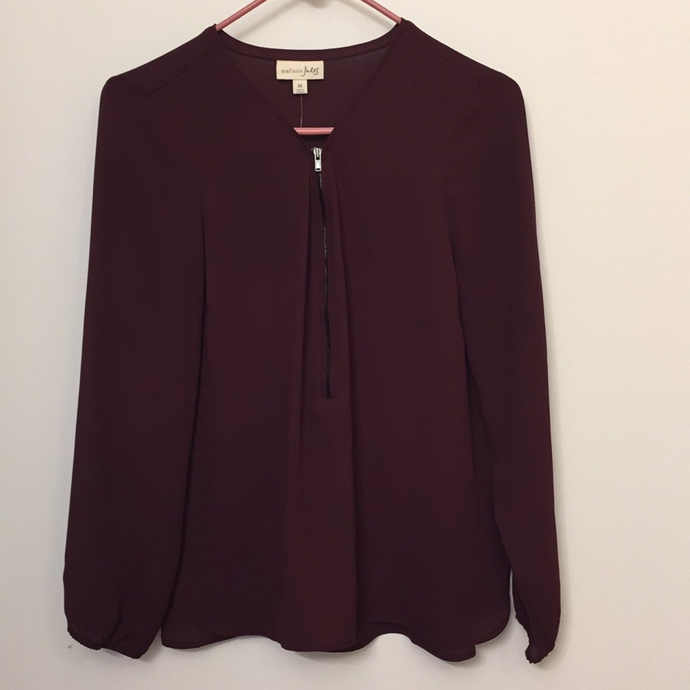 Very flowy, comfortable maroon blouse